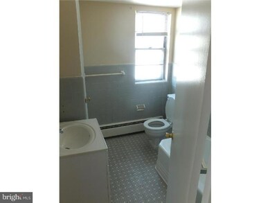 859 Old Lancaster Rd unit 7 B, Bryn Mawr, PA 19010 - photo 7