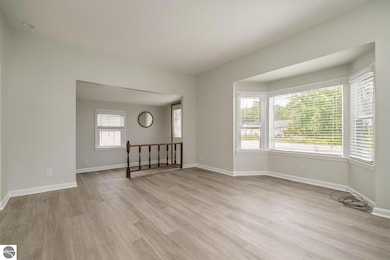 966 Frankfort Ave, Elberta, MI 49628 - photo 7