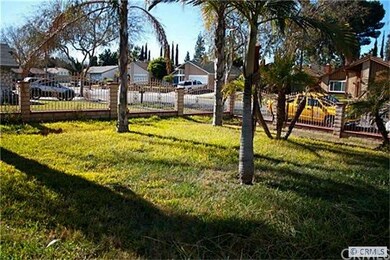 Front Lawn with fence