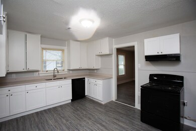 2015 Franklin St, North Little Rock, AR 72114 - photo 5