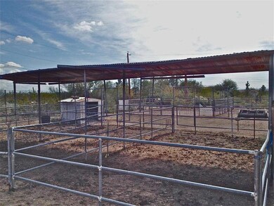 Covered stalls