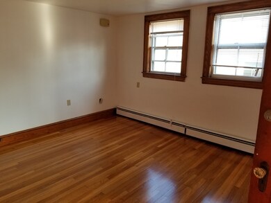 5 Orange St unit 3, Salem, MA 01970 - photo 3