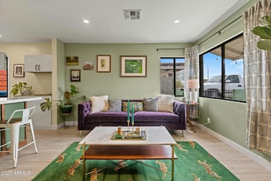 1326 E Almeria Rd, Phoenix, AZ 85006 - photo 7