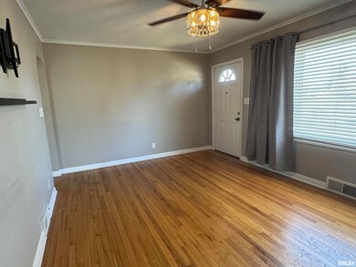 2325 W 43rd St, Davenport, IA 52806 - photo 5
