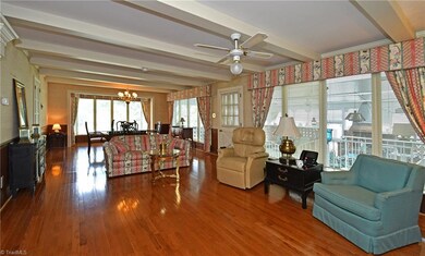 Great Room (33'6