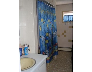 43 Thurston St, Somerville, MA 02145 - photo 6