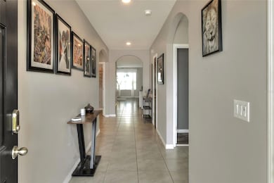 1829 Pristine Loop, Lakeland, FL 33811 - photo 5