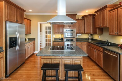 RealTourCast _ Family Realty _ Sewell (8