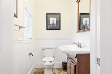 29 Field St unit B, Cambridge, MA 02138 - photo 7