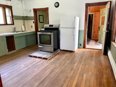 1069 Kitchen2