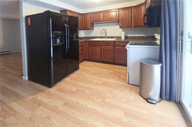 321 Berkshire Rd, Vermilion, OH 44089 - photo 6