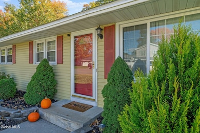 51 Mordella Rd, Albany, NY 12205 - photo 2