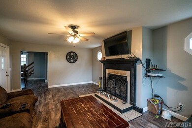 Photo 3