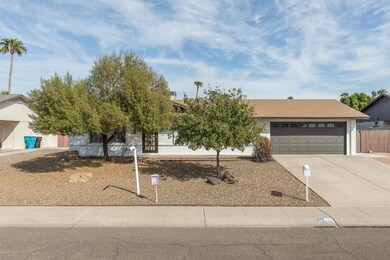 12411 N37th Pl (1 of 45)