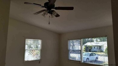 24 Sherwood Dr, Latham, NY 12110 - photo 4