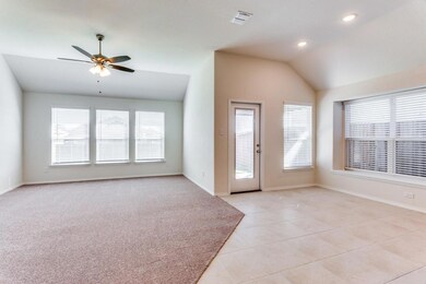 904 Madeline Ln, Cleburne, TX 76033 - photo 6