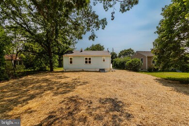 7 Flag St, Pemberton, NJ 08068 - photo 5