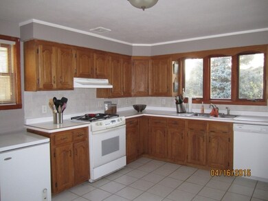 1962 Wendt Rd, Fitchburg, WI 53575 - photo 2