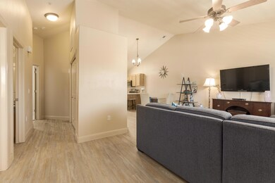 700 N. Main Street, #H7-Robyn Buckwalter