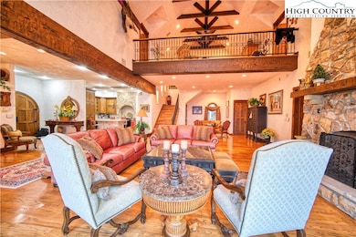 530 Howard's Knob Rd, Boone, NC 28607 - photo 6