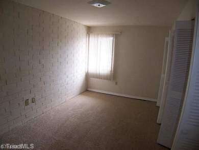 1st Bedroom.