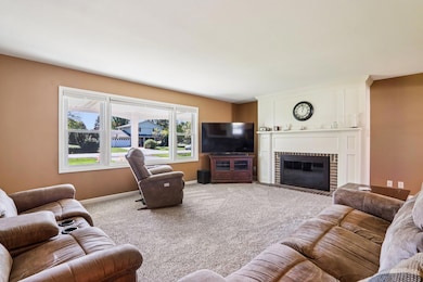 N98W15894 Concord Rd, Germantown, WI 53022 - photo 3