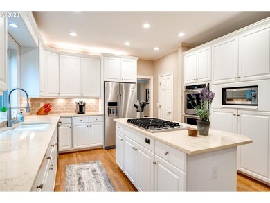 2070 Tanner Creek Ln, West Linn, OR 97068 - photo 7