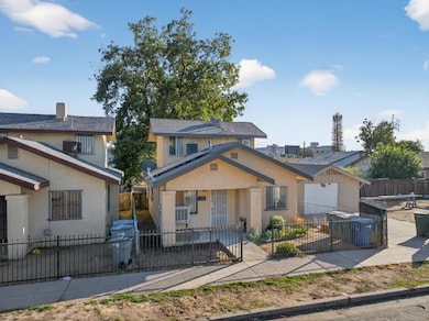 2522 E Grant Ave, Fresno, CA 93701 - photo 3