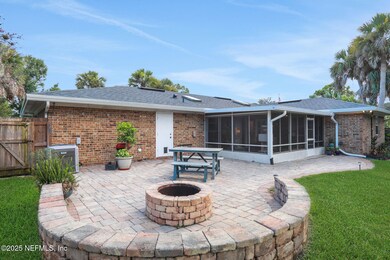 616 Davis St, Neptune Beach, FL 32266 - photo 2