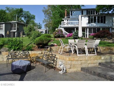 Gorgeous lake front on main chain of Portage Lakes
