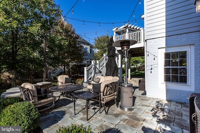 25703 Meadowhouse Ct, Chantilly, VA 20152 - photo 7