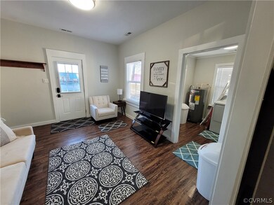 11 Rodman Rd, Richmond, VA 23224 - photo 2