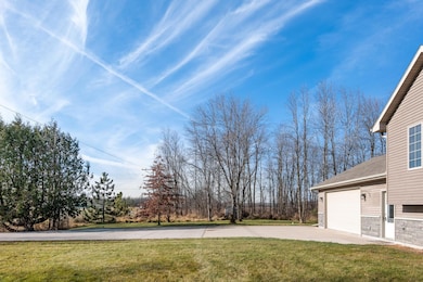 W2078 Buttercup Ave, Berlin, WI 54923 - photo 7