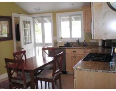 6 Spruce St unit 1, Mattapoisett, MA 02739 - photo 4