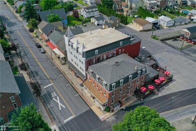 108 S Main St unit 4 C, Alburtis, PA 18011 - photo 2