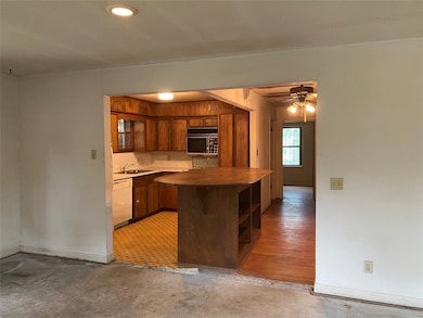 4021 Colgate St, Houston, TX 77087 - photo 5