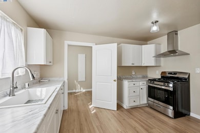 1351 Peach Ct unit 1, San Jose, CA 95116 - photo 7