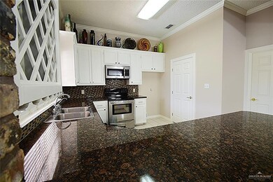 616 W Merida St, Weslaco, TX 78599 - photo 7