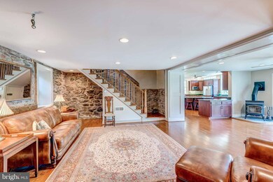 4575 Harney Rd, Taneytown, MD 21787 - photo 4