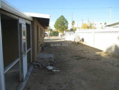 3004 Talbot St, Las Vegas, NV 89169 - photo 5