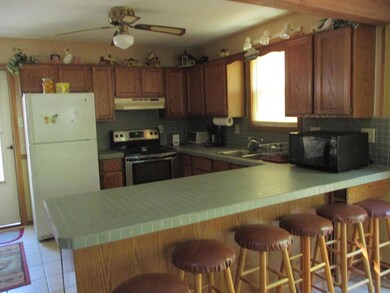 14 Recreation Dr, Jim Thorpe, PA 18229 - photo 3