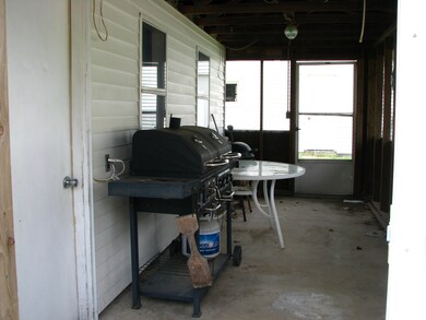 204 W Fillmore St, Philo, IL 61864 - photo 7