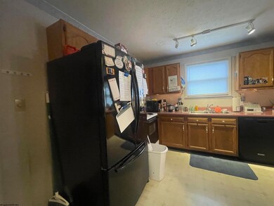 514 Crouse Rd, Volga, WV 26238 - photo 7