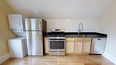 48 Lowell St unit 3, Somerville, MA 02143 - photo 3