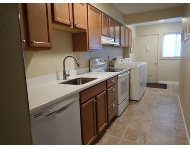 60 Robinridge Rd, Chicopee, MA 01022 - photo 2