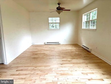 19 Walnut St unit B, Williamstown, NJ 08094 - photo 3