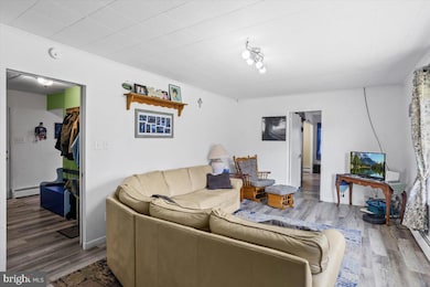 401 Pine St, Shoemakersville, PA 19555 - photo 6