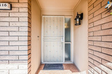 Escondido-5