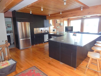 1381 Glade Dr, Long Pond, PA 18334 - photo 4