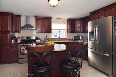 55 Victoria St, Providence, RI 02909 - photo 4